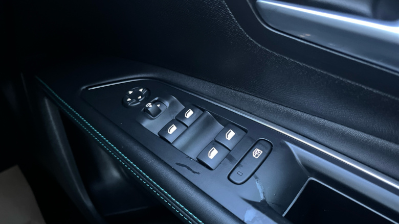 Peugeot 5008 1.5 BlueHDi Allure Premium+ 5dr EAT8 Diesel Estate